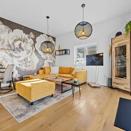 Sea View Penthouse Istra 公寓 *