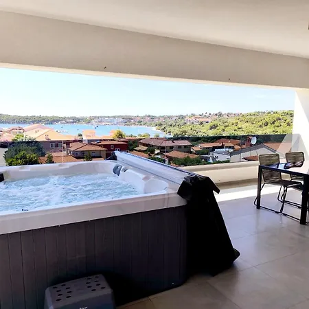 Sea View Penthouse Istra Διαμέρισμα Banjole