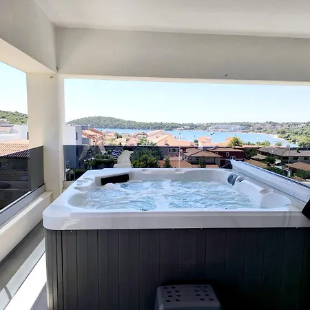 公寓 Sea View Penthouse Istra 班约勒
