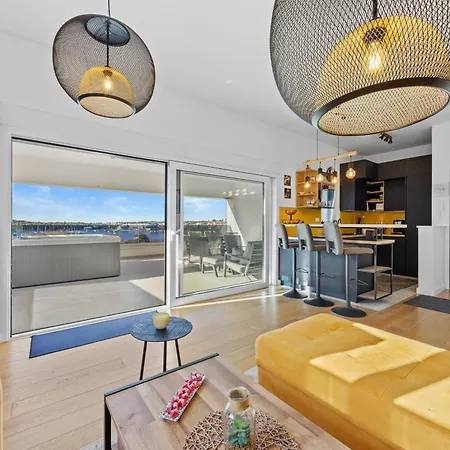 Sea View Penthouse Istra 公寓 班约勒